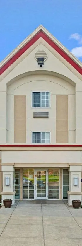 MainStay Suites Northbrook Wheeling，位于惠灵的酒店