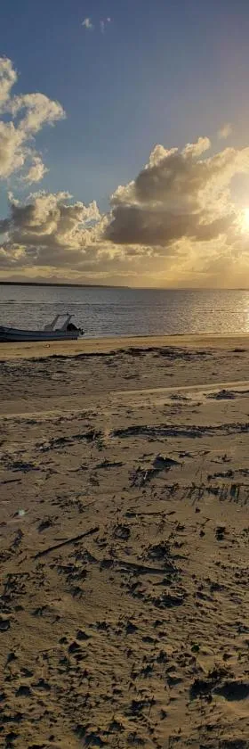 Ilha das Peças Lagamar，位于瓜拉克萨巴的酒店