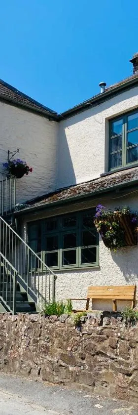 The Royal Oak Inn，位于Withypool的酒店
