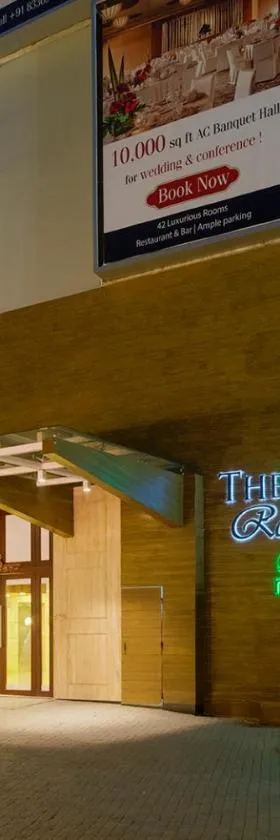 The Fern Residency Galaxy Mall，位于Āsansol的酒店