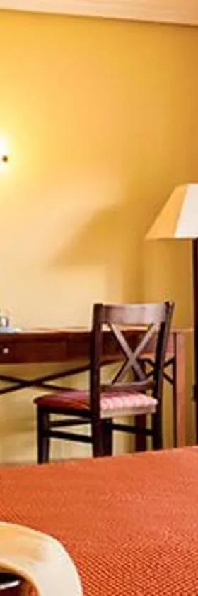 Hotel Rural El Jardin，位于Aldea del Fresno的酒店
