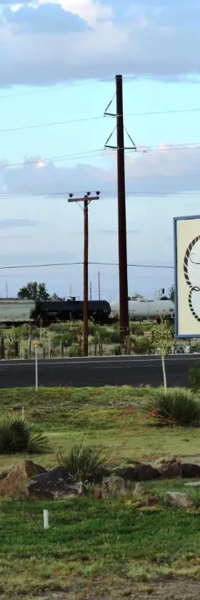 Riata Inn - Marfa，位于马尔法的酒店