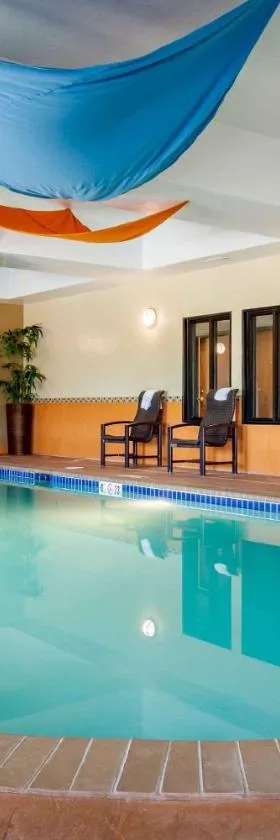 Comfort Inn & Suites Brighton Denver NE Medical Center，位于布赖顿的酒店