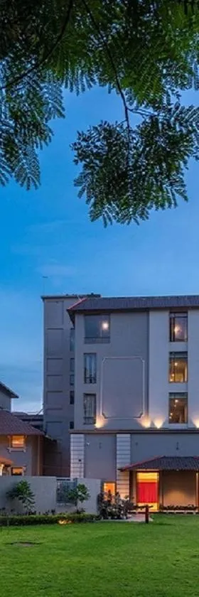 Hotel Cachar Club，位于锡尔杰尔的酒店