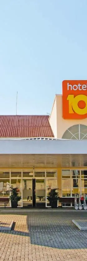 10乌尼昂达维多利亚酒店，位于乌尼昂-达维多利亚的酒店