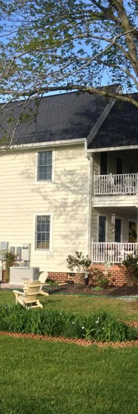 Ma Margarets House Bed and Breakfast，位于Heathsville的酒店