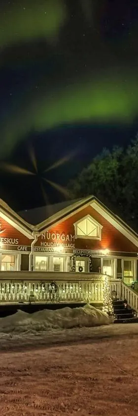 诺尔加姆度假乡村酒店，位于Nuorgam的酒店