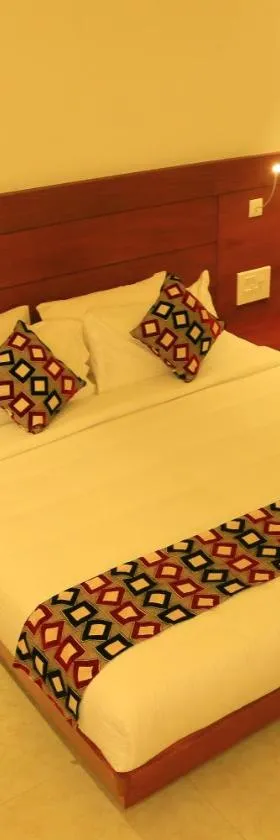 Hotel Victoria International，位于Kattappana的酒店