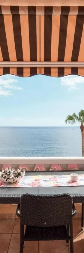 Apartamento junto al Mar，位于Araya的酒店