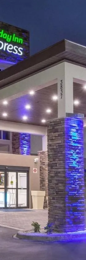 Holiday Inn Express - Naples South - I-75 by IHG，位于那不勒斯的酒店