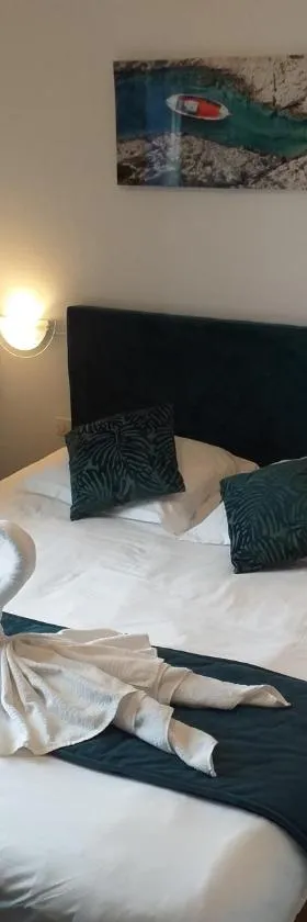 B&B Auberge aux Marais，位于蒙特马丁恩格莱恩的酒店