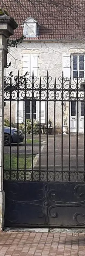 La Levriere d'Arc les Gray Chambre D'hotes，位于Arc的酒店