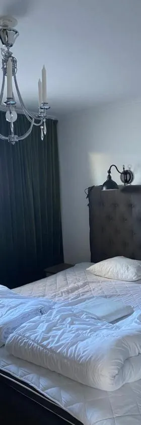 VARIJLYAN，位于萨伦的酒店