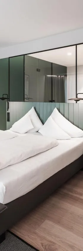 Stadthotel Goldenes Schiff，位于巴德伊舍的酒店