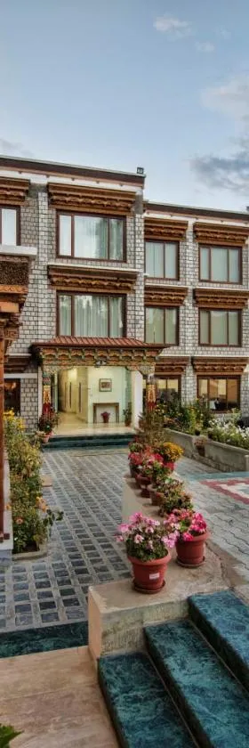 The Sera Courtyard，位于列城的酒店