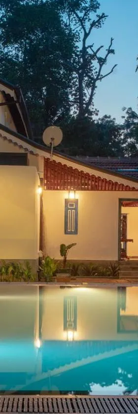 5BR Luxury Villa with Pool the Blues，位于Mihiripenne的酒店