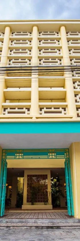 Hotel Old Cinema，位于贡布的酒店