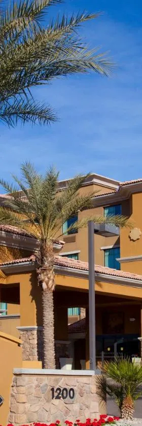 Holiday Inn Phoenix/Chandler by IHG，位于钱德勒的酒店