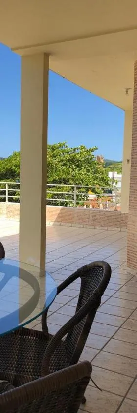 Cobertura Frente Mar，位于贝卢港的酒店