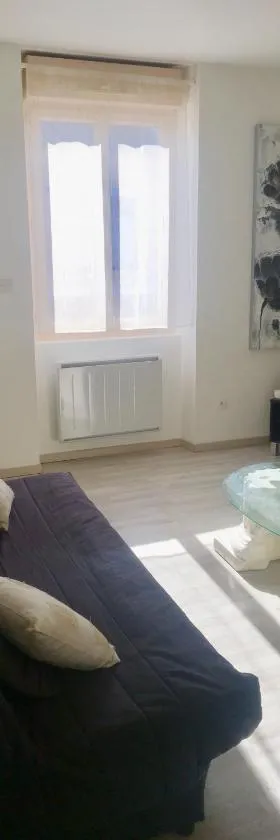Proche de Walibi,Appartement 4 personnes tout confort au calme，位于Corbelin的酒店