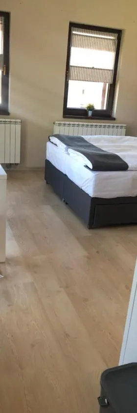 DŮM POD RADNICÍ studia，位于然贝尔克的酒店