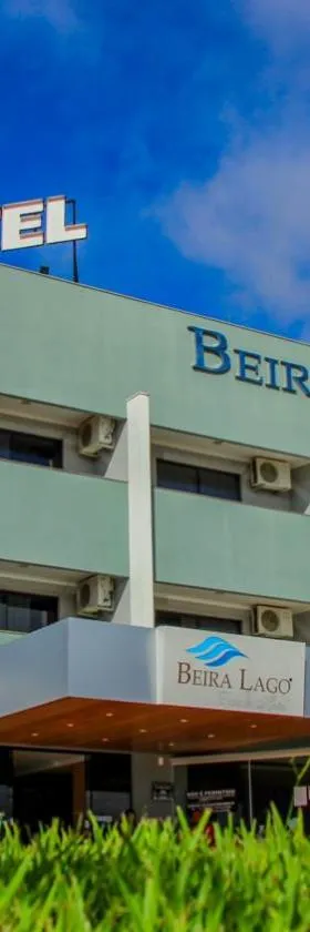 Beira Lago Palace Hotel，位于Morrinhos的酒店
