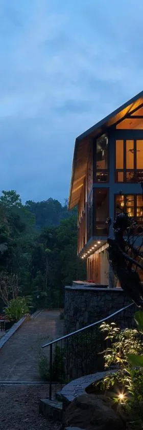 Moksha at Kitulgala - Rainforest Boutique Hotel，位于基图尔格勒的酒店
