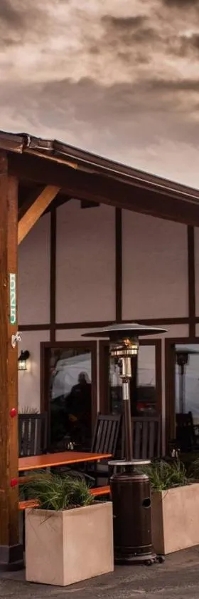 Loyal Duke Lodge，位于萨利达的酒店