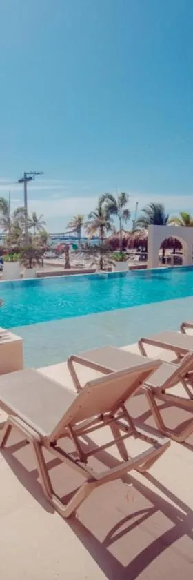 Loa Tolú by Bernalo Hotels，位于托卢的酒店