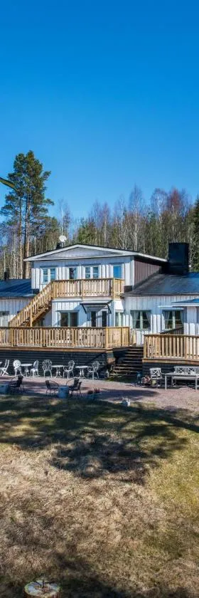 Kolmårdsgården B&B，位于科尔莫登的酒店