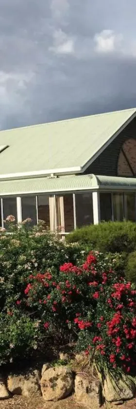 Tarcutta Retreat，位于Tarcutta的酒店
