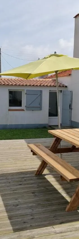 Maison chez Meme，位于巴尔巴特尔的酒店