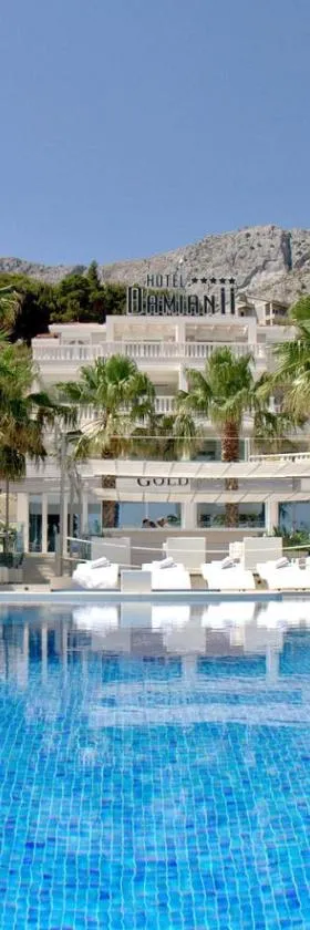 Damianii Luxury Boutique Hotel & Spa，位于奥米什的酒店