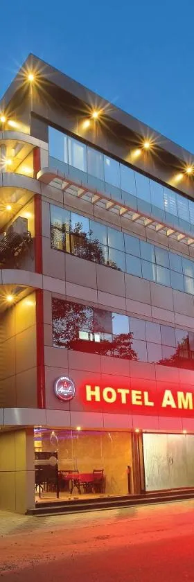 HOTEL AMALA，位于Pathanāmthitta的酒店