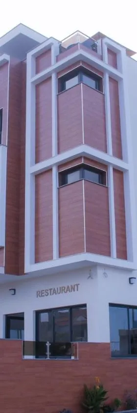 Hotel Por Do Sol，位于塔拉法尔的酒店