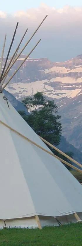 Tipi nature double，位于加瓦尔尼的酒店