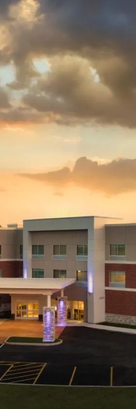 Holiday Inn Express & Suites - Lockport by IHG，位于Lockport的酒店