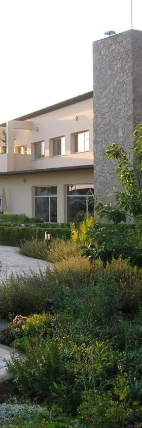 火焰山酒店，位于科迪加纳的酒店