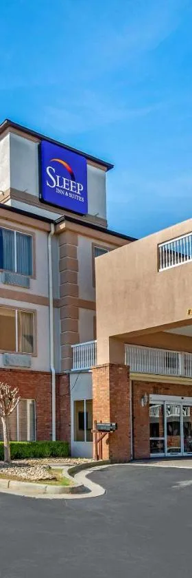 Sleep Inn & Suites Stockbridge Atlanta South，位于斯托克布里奇的酒店