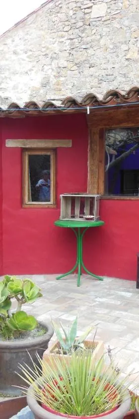 maison dans jardin，位于Villesèque-des-Corbières的酒店