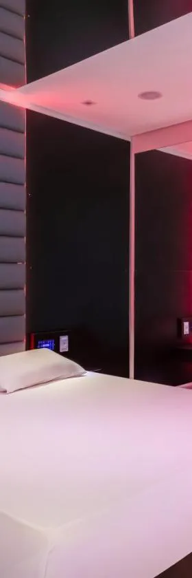 Plaza Motel，位于索罗卡巴的酒店