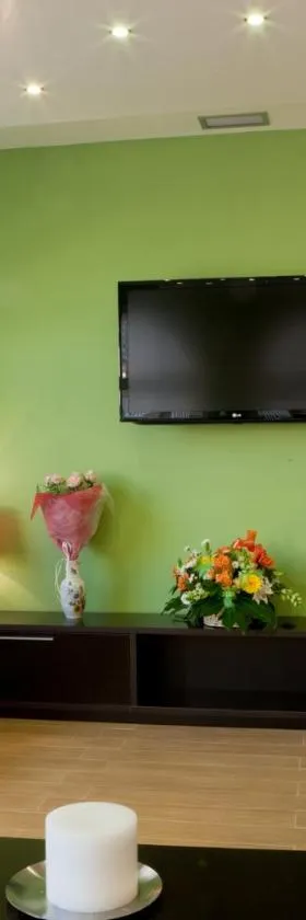 奎因酒店，位于瓜尔达马尔·德尔·塞古拉的酒店