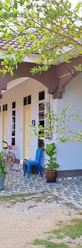 Desa Besut Inn，位于瓜拉勿述的酒店