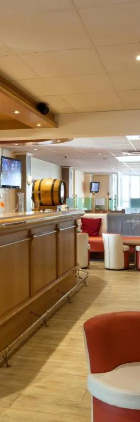 Geographotel Paris-Roissy CDG Airport，位于勒梅尼尔阿姆洛的酒店