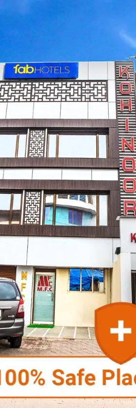 FabExpress The Grand Kohinoor - Behind APMC，位于Turambhe的酒店