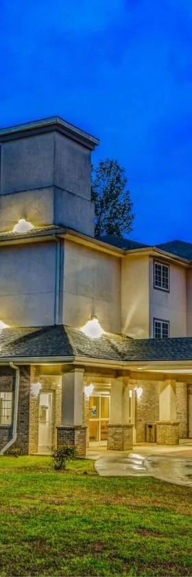 Studio 6-Opelika, AL - Auburn Al，位于欧佩莱卡的酒店