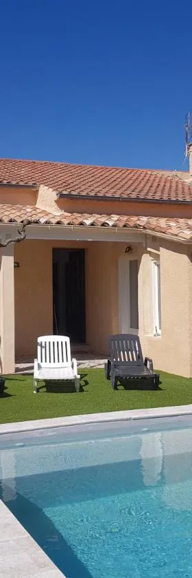 Casevielle le calme en Provence，位于Tulette的酒店