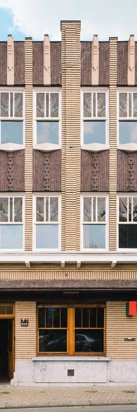 Huis Hector Mechiels ROOM，位于圣尼古拉的酒店