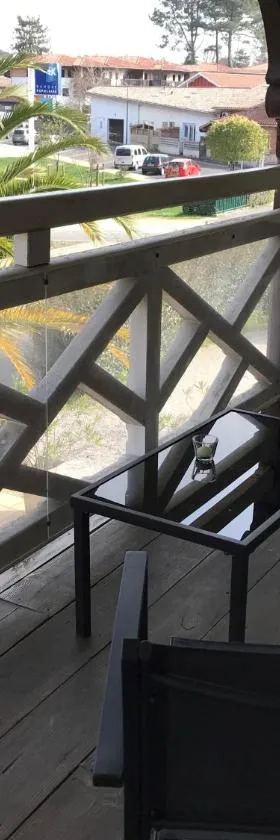 Hôtel La Cote d'Argent，位于塞尼奥斯的酒店