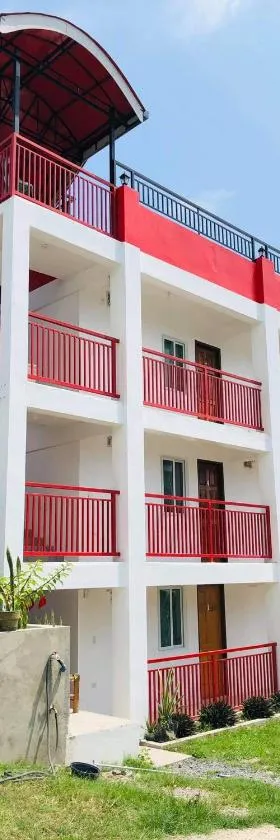 RB Baruiz "Hideaway" Inn - Cebu South，位于宿务的酒店